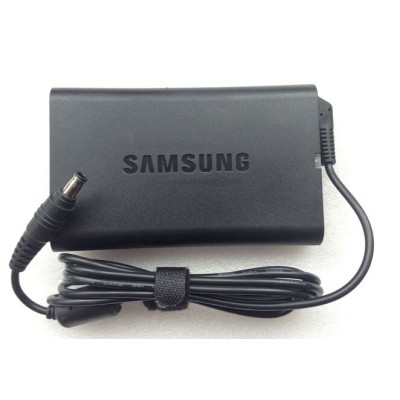 slim 90W Samsung Series 3 300V3A-S02 300V3A-S03 AC Adapter Charger