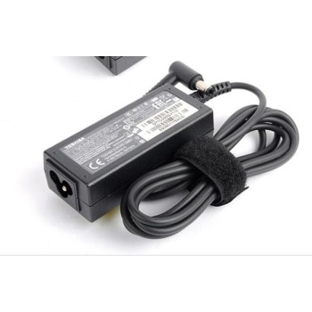 Original 45W Toshiba SATELLITE PRO A40-D-117 Charger power cord
